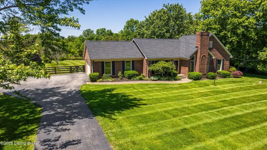 2628 Cedar Point Rd, La Grange, KY 40031 - #2