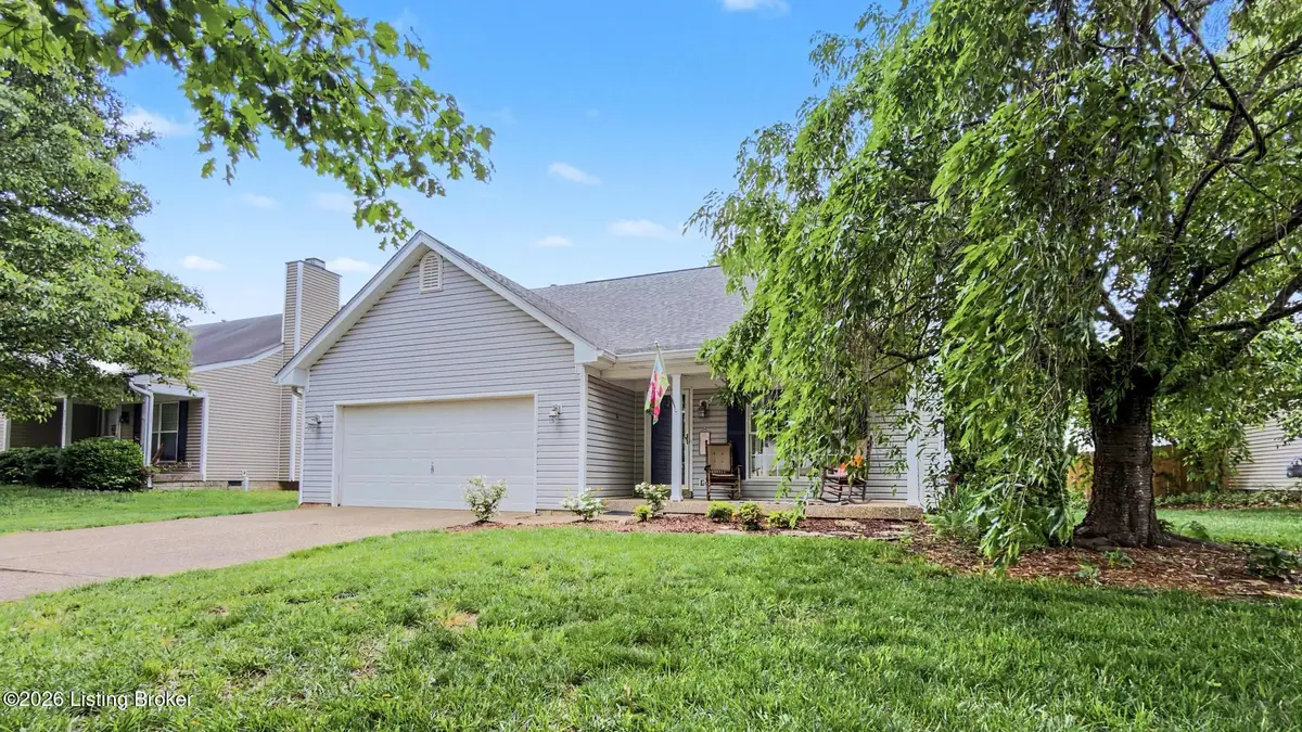 4908 Oakbrook Dr, Louisville, KY 40245 - #1