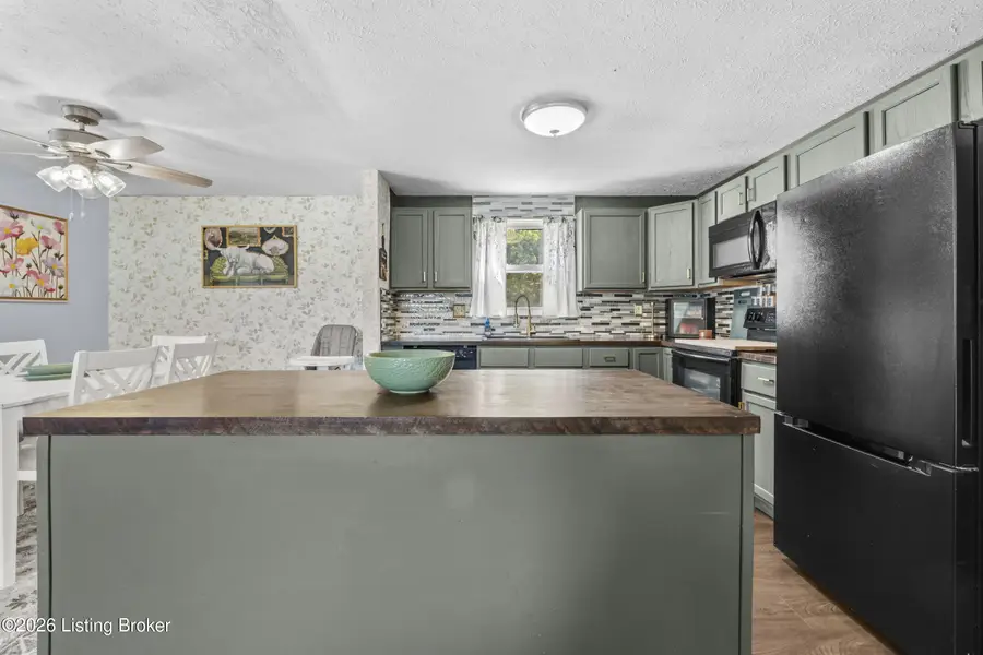 3703 Balboa Pl, Louisville, KY 40229 - #3