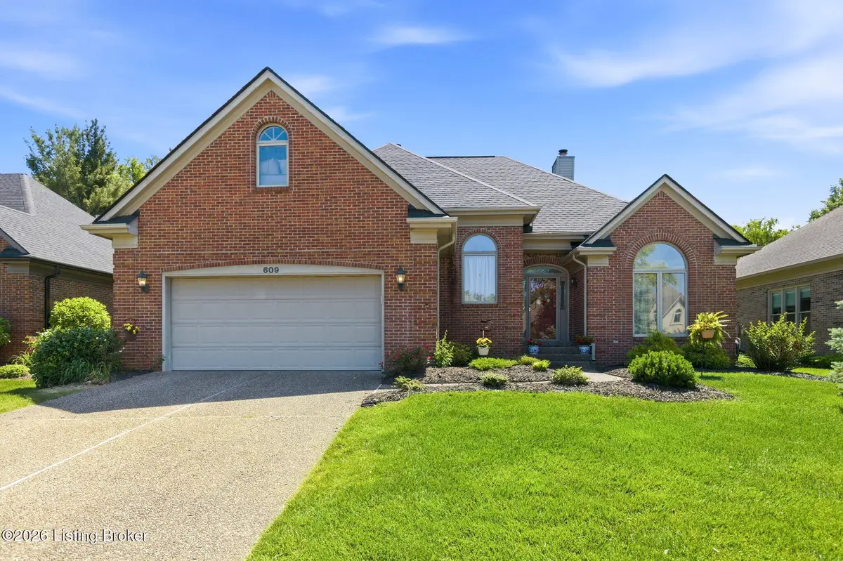 609 Willowhurst Pl, Louisville, KY 40223 - #1