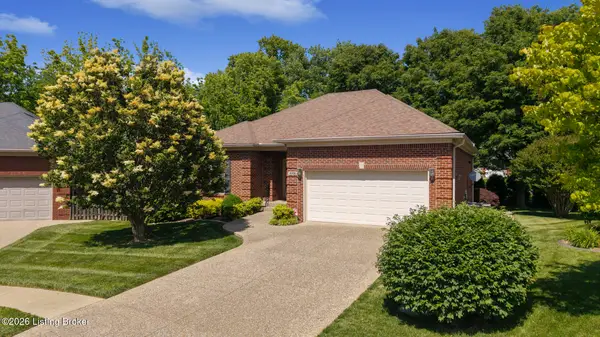 4100 Brook Farm Pl, Louisville, KY 40299