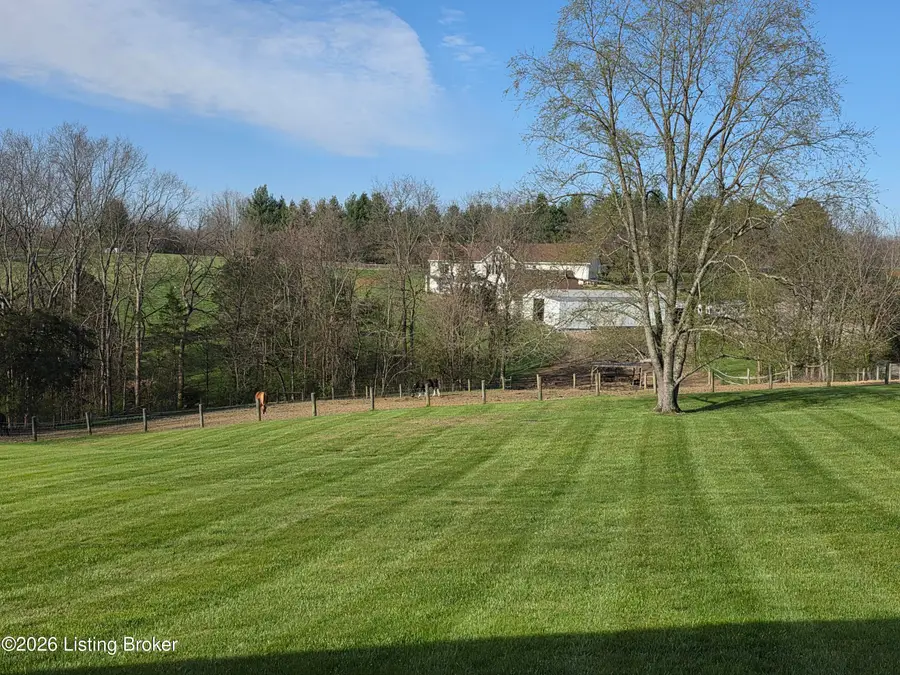 2728 Taylorsville Rd, Taylorsville, KY 40071 - #3