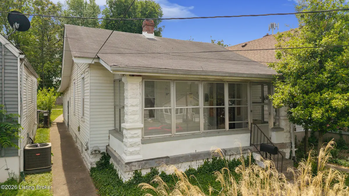 516 Montana Ave, Louisville, KY 40208 - #1