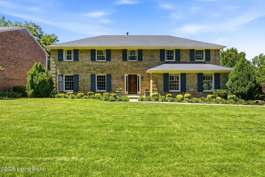 5803 Dunraven Ct, Louisville, KY 40222 - #2