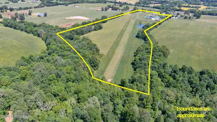 379 Clark School Rd, Clarkson, KY 42726 - #2