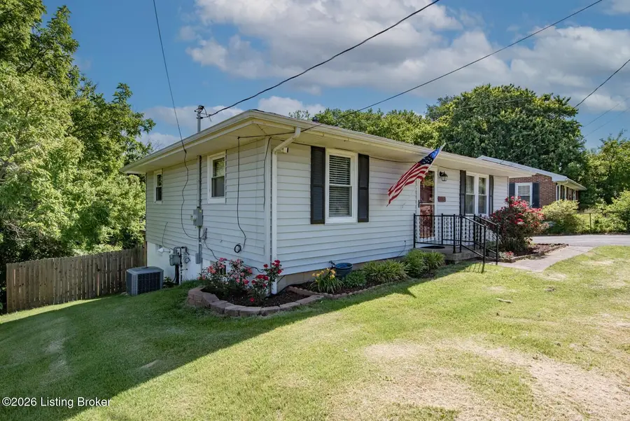 1173 Hill St, Radcliff, KY 40160 - #2