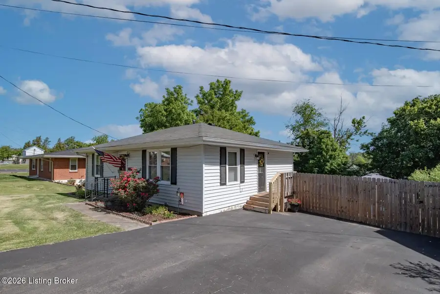 1173 Hill St, Radcliff, KY 40160 - #3