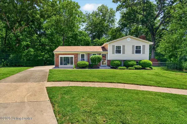 7000 Cochise Ct, Louisville, KY 40258