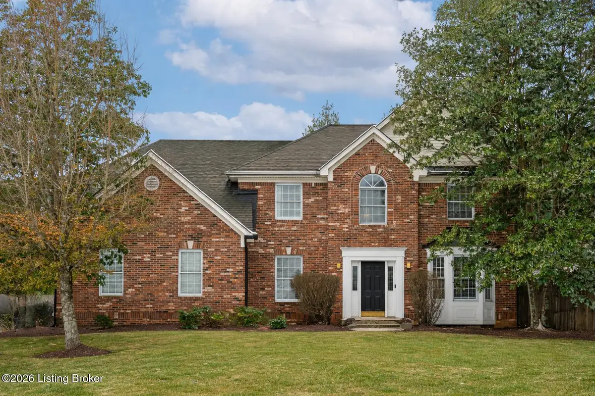 3718 Hunters Ridge Dr, Prospect, KY 40059 - #1
