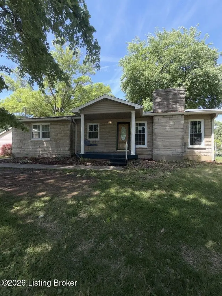 5605 Mockernut Ln, Louisville, KY 40258 - #1