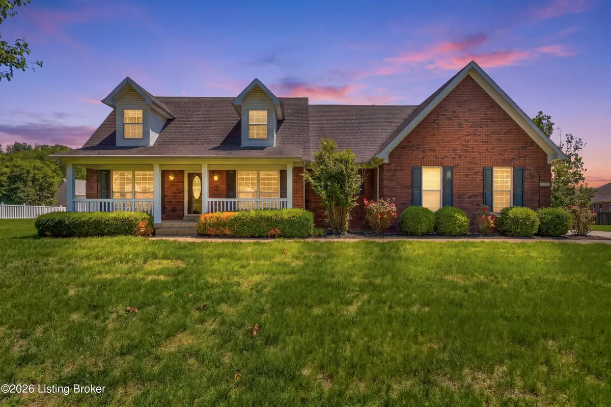 359 S Peak Ave, Shepherdsville, KY 40165 - #1