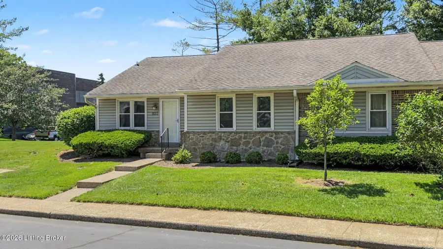 920 Loveall Ln, Louisville, KY 40223 - #2