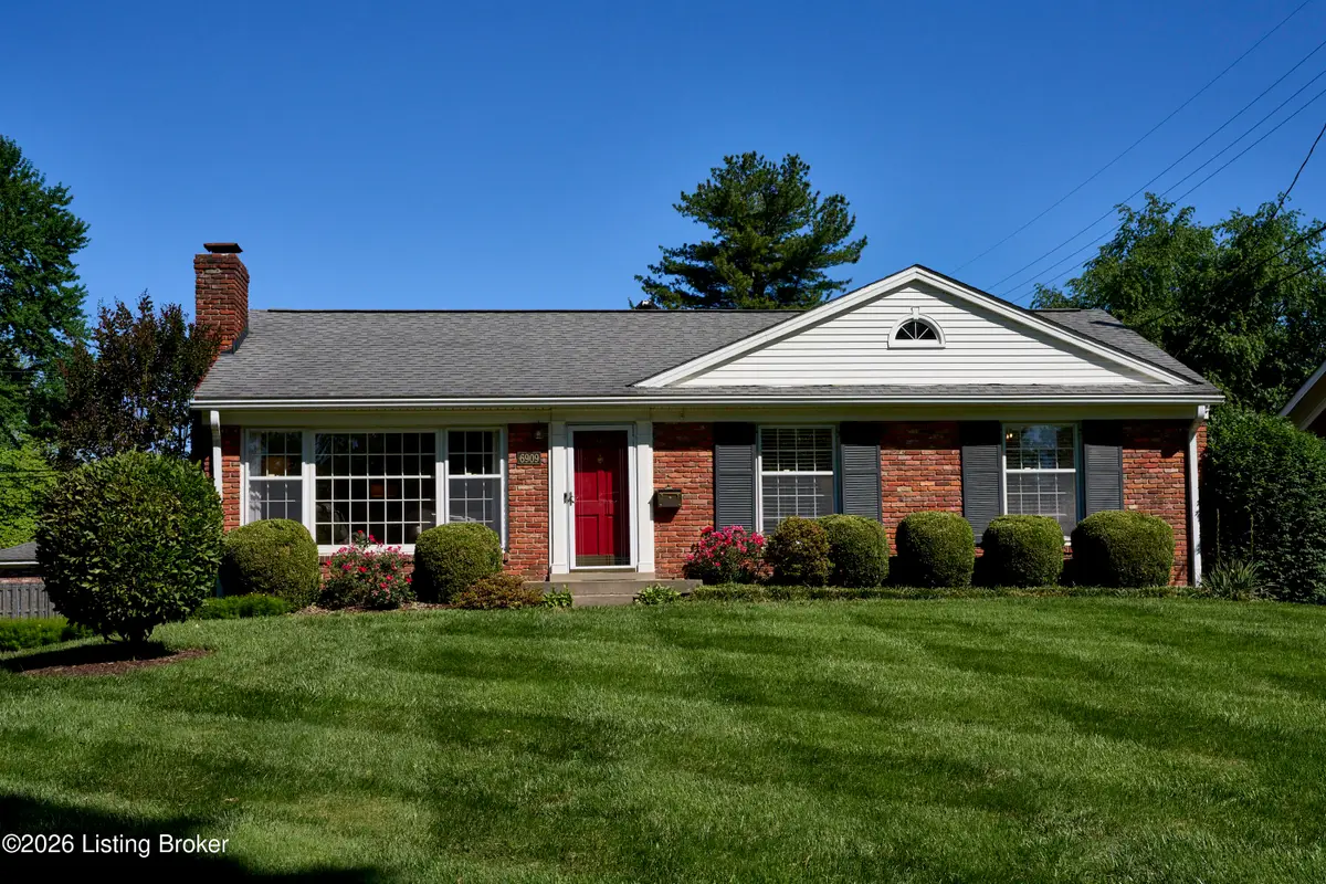 6909 Greenlawn Rd, Louisville, KY 40222 - #1