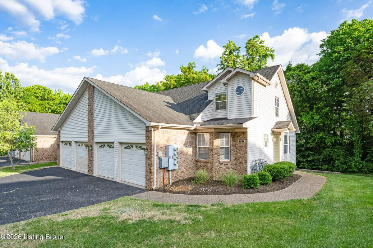 7207 Wynde Manor Ct, Louisville, KY 40228 - #1