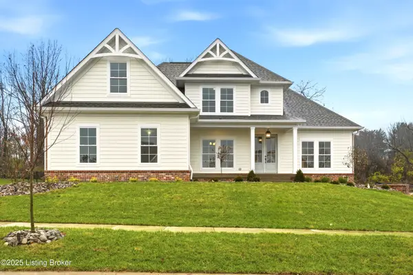 4011 Thomas Farm Dr, Louisville, KY 40299
