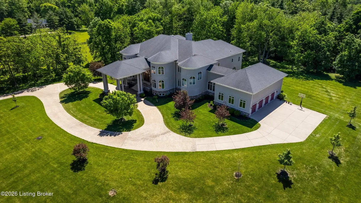 11306 Bodley Dr, Louisville, KY 40223 - #1