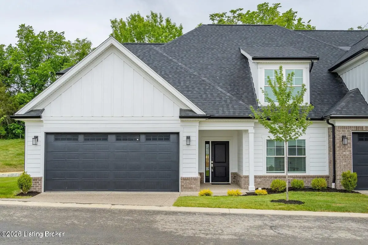 14715 Stable Gate Pl, Louisville, KY 40245 - #1