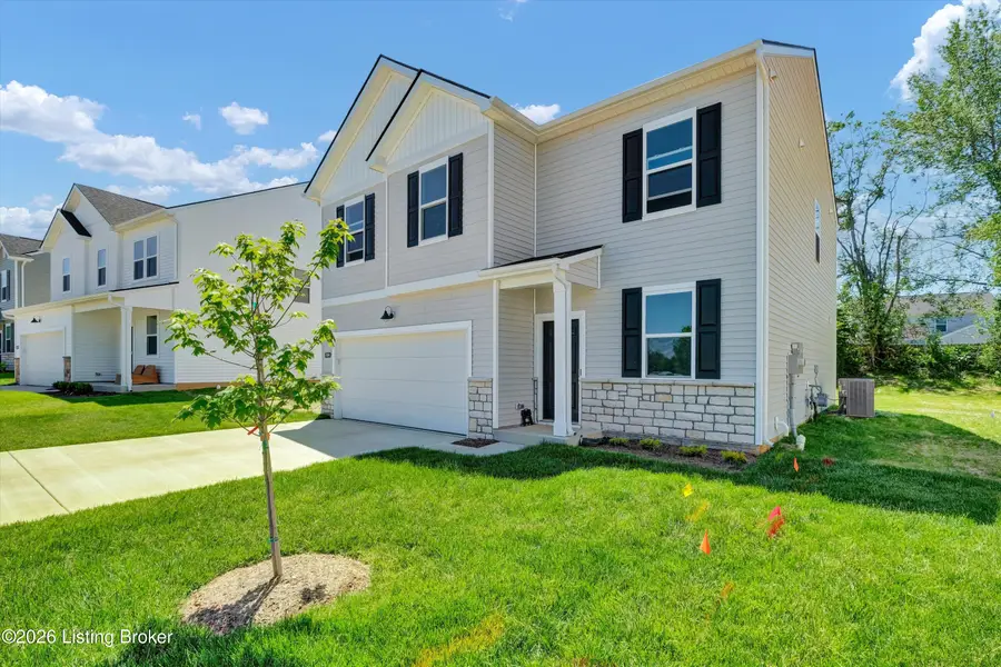 8304 Fairmount Rd, Louisville, KY 40291 - #2