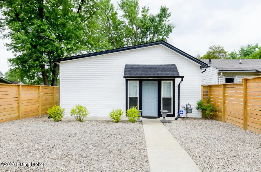 3918 Pflanz Ave, Louisville, KY 40212 - #1