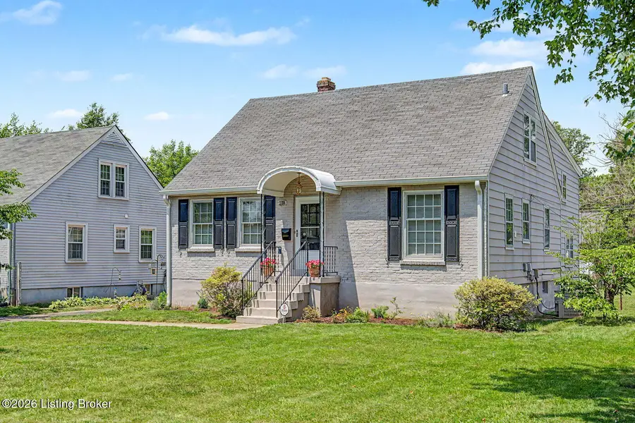 4017 Gloucester Rd, Louisville, KY 40207 - #2