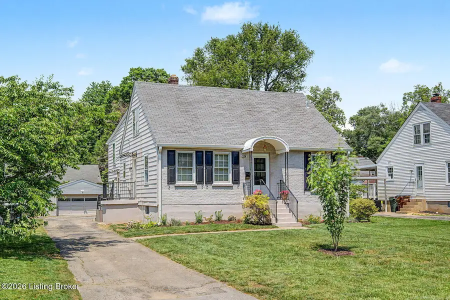 4017 Gloucester Rd, Louisville, KY 40207 - #3