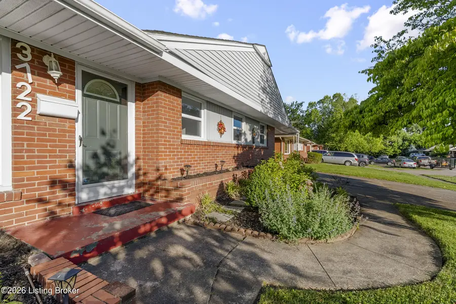 3722 Rouge Way, Louisville, KY 40218 - #3