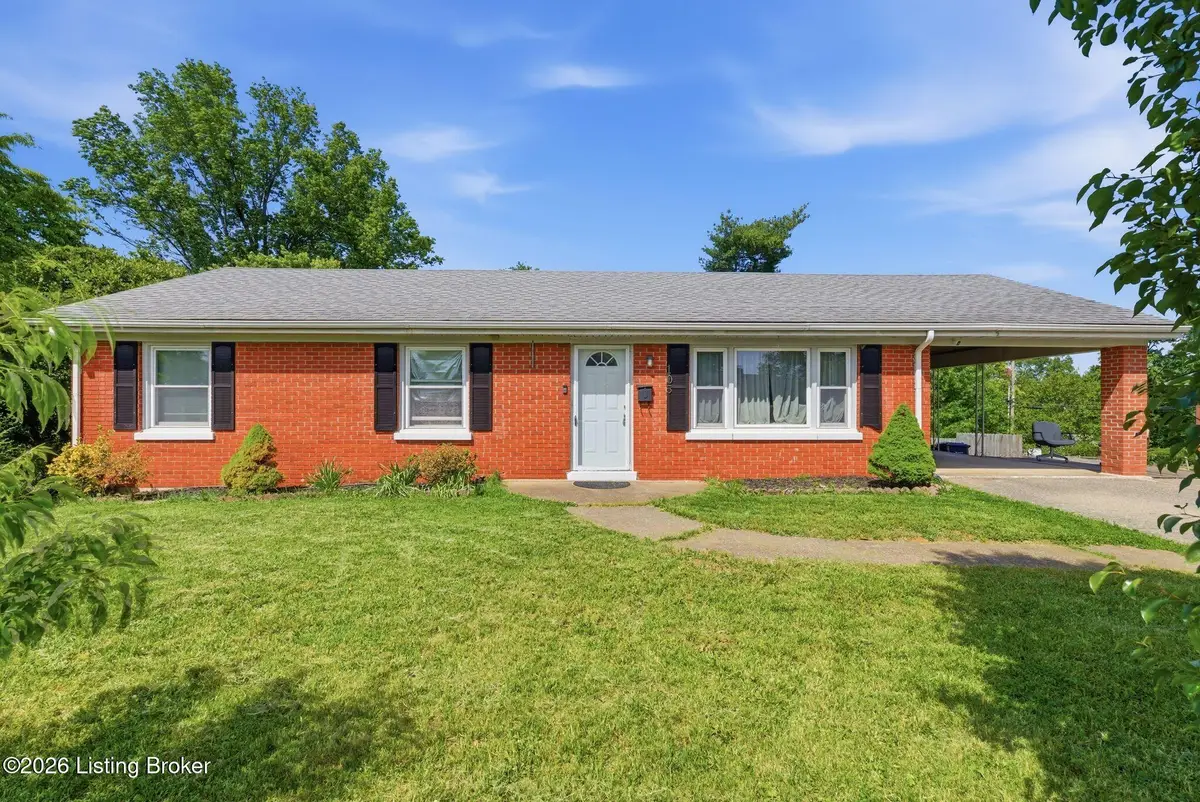 105 Dundee Dr, Lexington, KY 40517 - #1