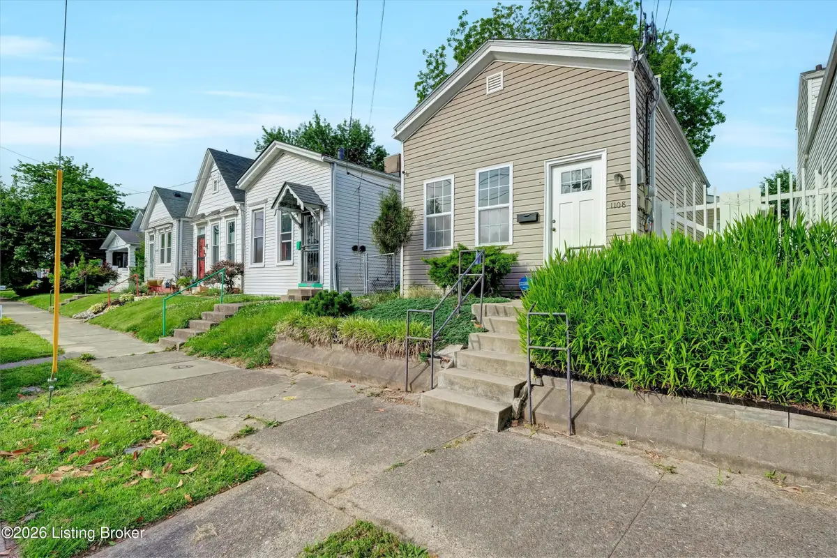 1108 Schiller Ave, Louisville, KY 40204 - #1