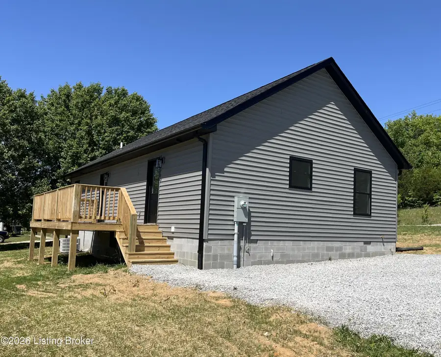 205 Olive Ave, Bonnieville, KY 42713 - #3