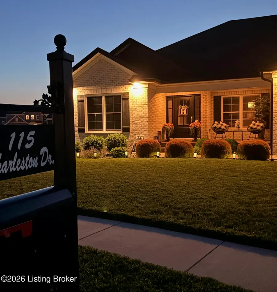 115 Charleston Dr, Mount Washington, KY 40047 - #2
