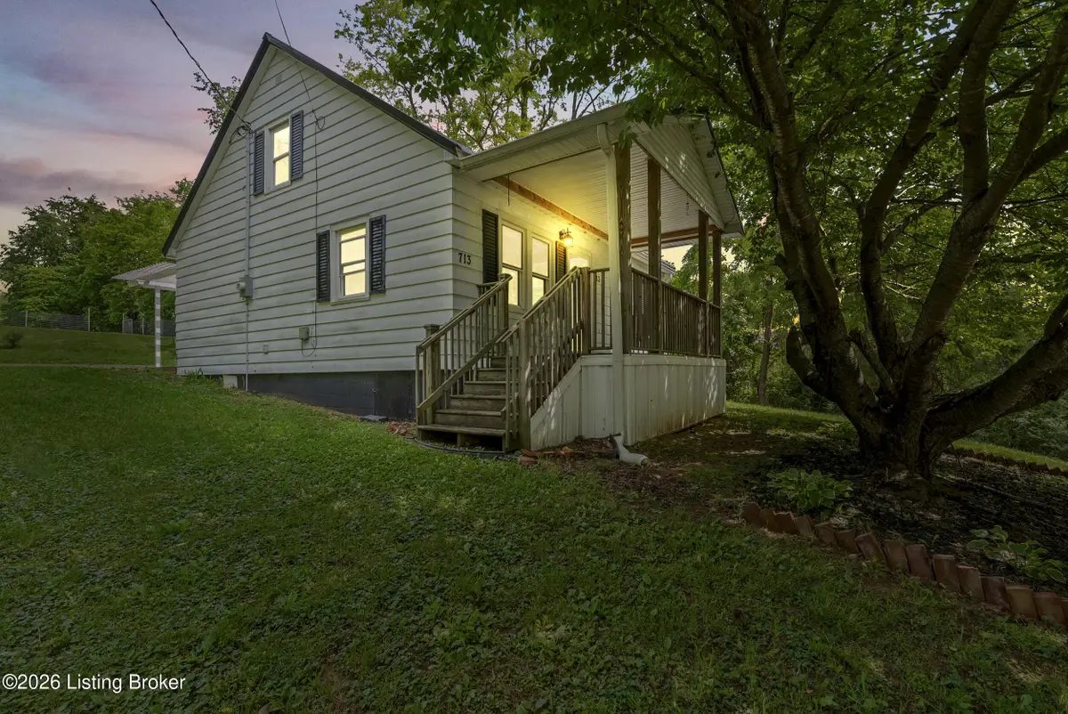 713 Saint John Rd, Elizabethtown, KY 42701 - #1