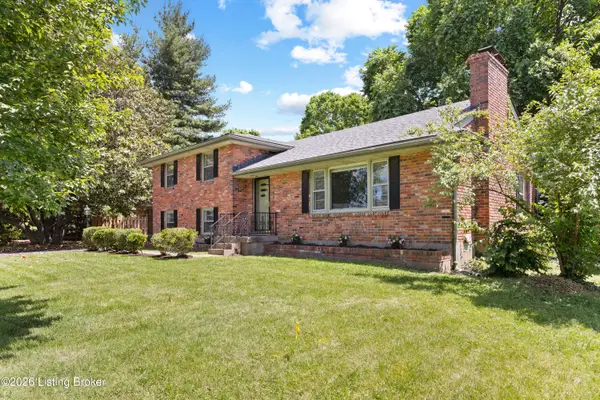 2407 Cherian Dr, Louisville, KY 40299