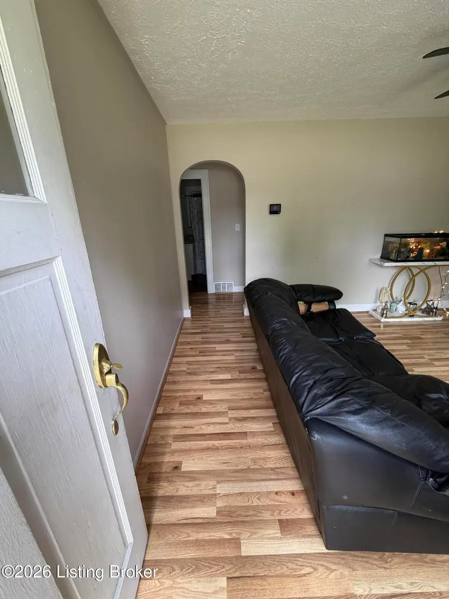 5532 Bruce Ave, Louisville, KY 40214 - #2
