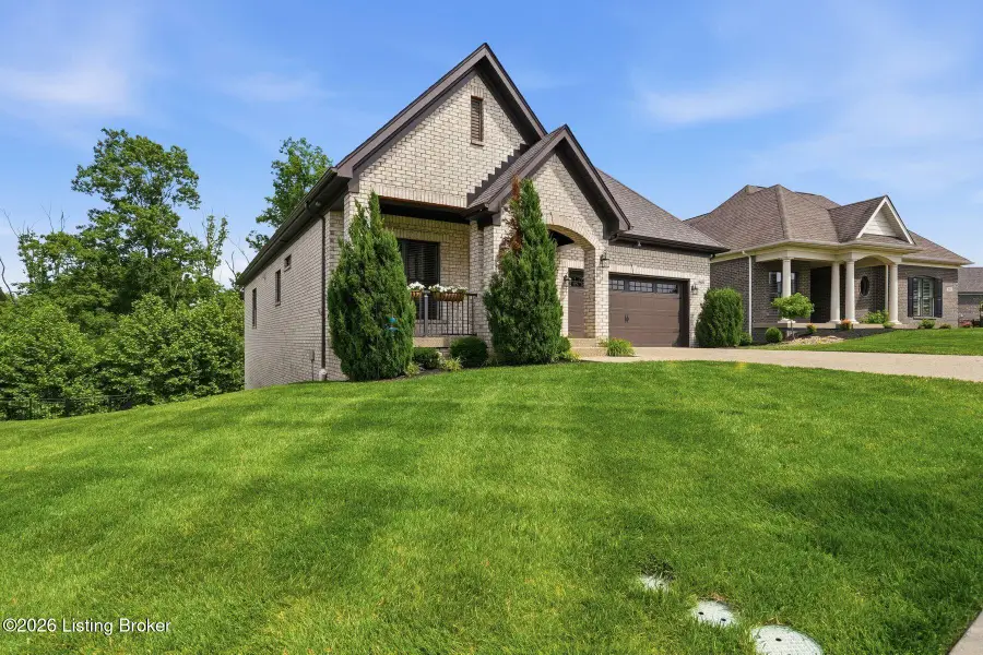 2405 Irish Bend Ct, Fisherville, KY 40023 - #3