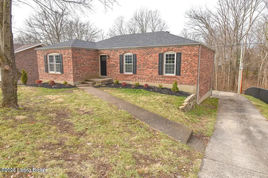 7308 Bluffington Rd, Louisville, KY 40291 - #2