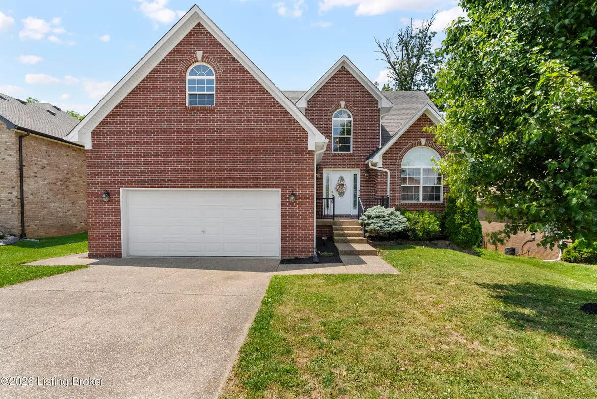 207 River Edge Dr, Shepherdsville, KY 40165 - #1