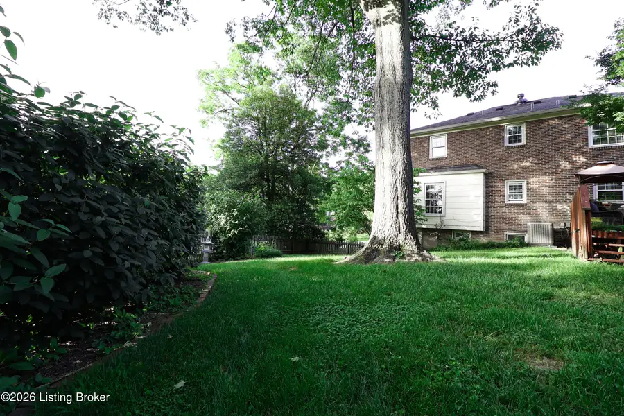 4610 Deepwood Dr, Louisville, KY 40241 - #3