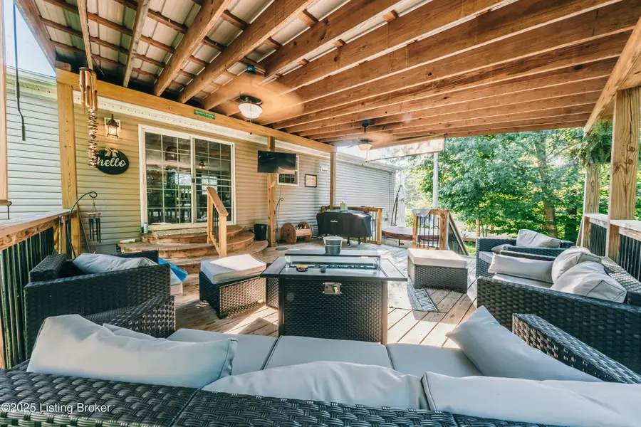 380 N Cave Springs Rd, McDaniels, KY 40152 - #2