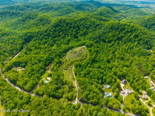 888 Horsefly Hollow Rd, Lebanon Junction, KY 40150