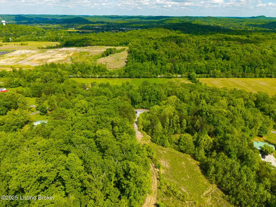 888 Horsefly Hollow Rd, Lebanon Junction, KY 40150 - #3