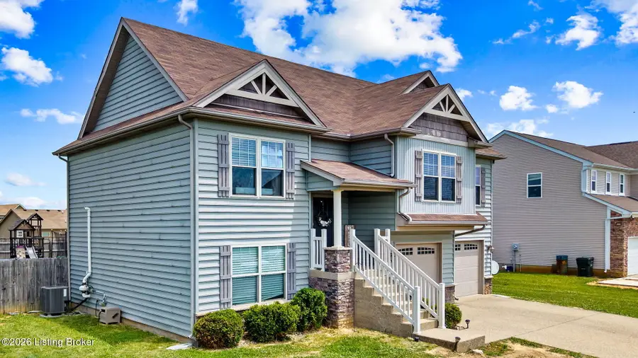 326 Golden Wing Rd, Mount Washington, KY 40047 - #2