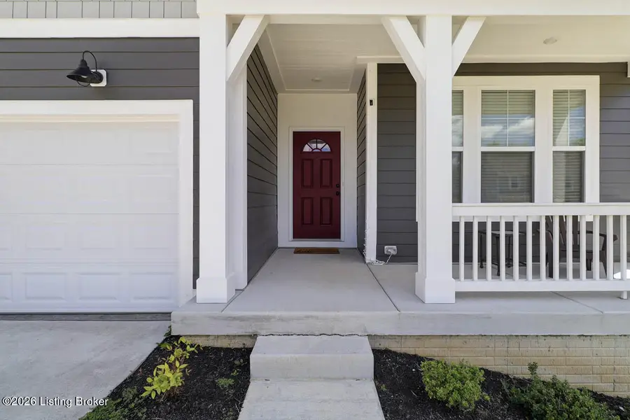 135 Strawberry Field Dr, Mount Washington, KY 40047 - #2
