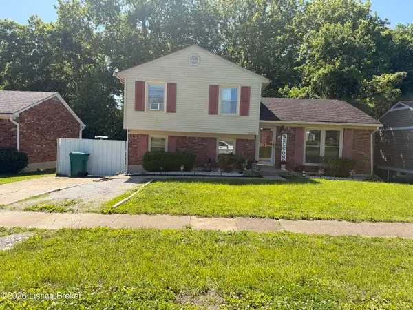 8505 Roseborough Rd, Louisville, KY 40228