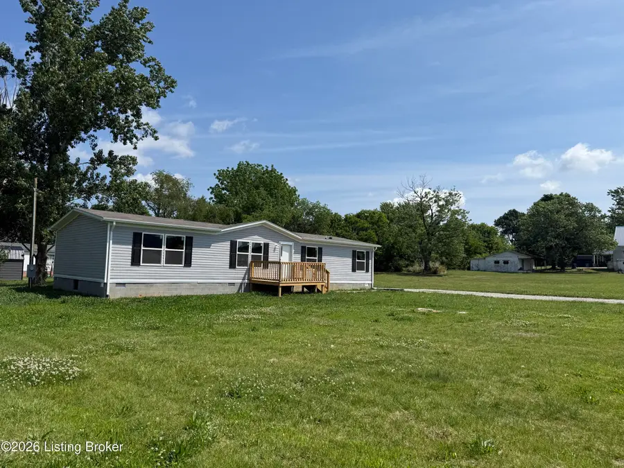615 W High St, Irvington, KY 40146 - #2