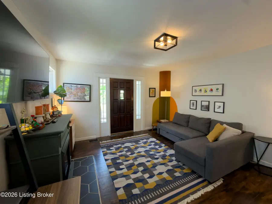 2611 Grinstead Dr, Louisville, KY 40206 - #2