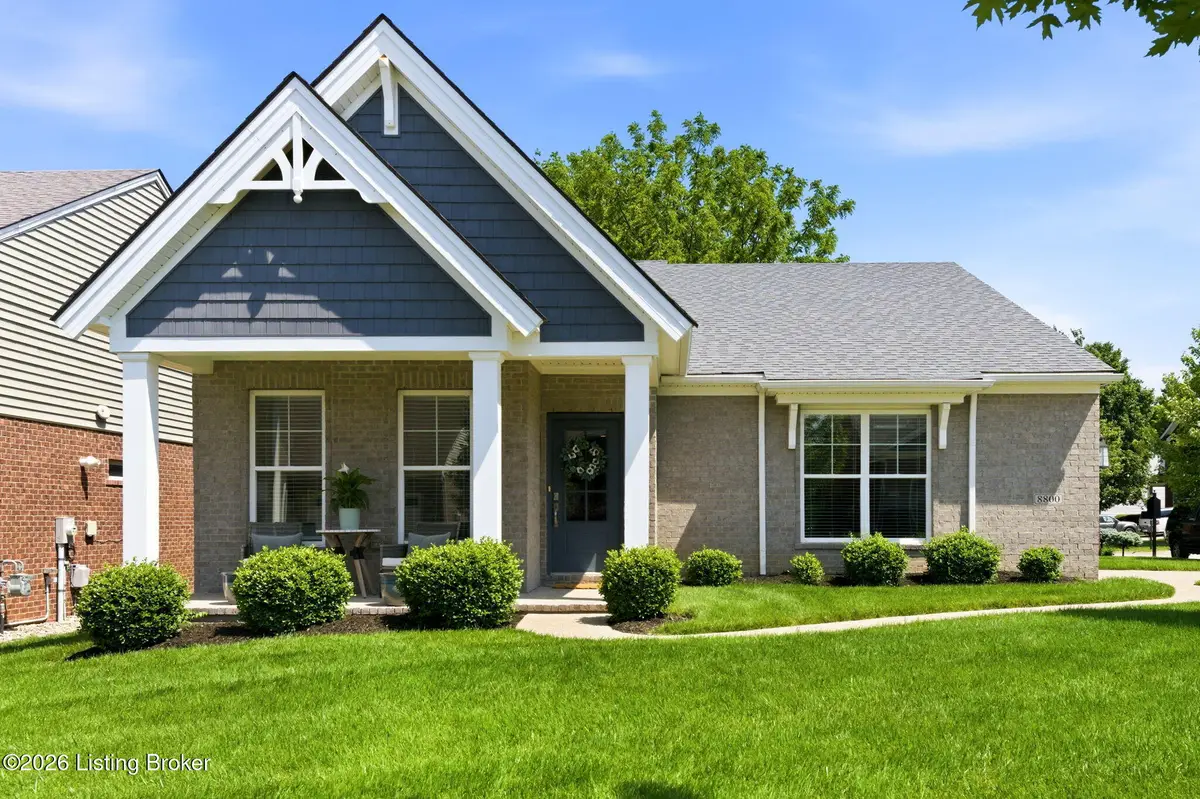 8800 Sanctuary Ln, Louisville, KY 40291 - #1