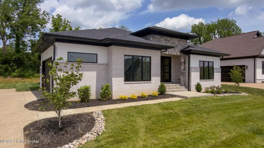 4007 Thomas Farm Dr, Louisville, KY 40299 - #2