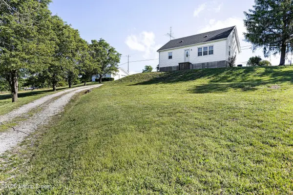 3999 N Loretto Rd, Lebanon, KY 40033