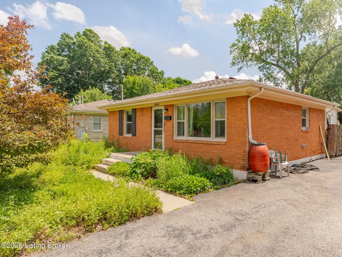 6000 Noah Dr, Louisville, KY 40258 - #1