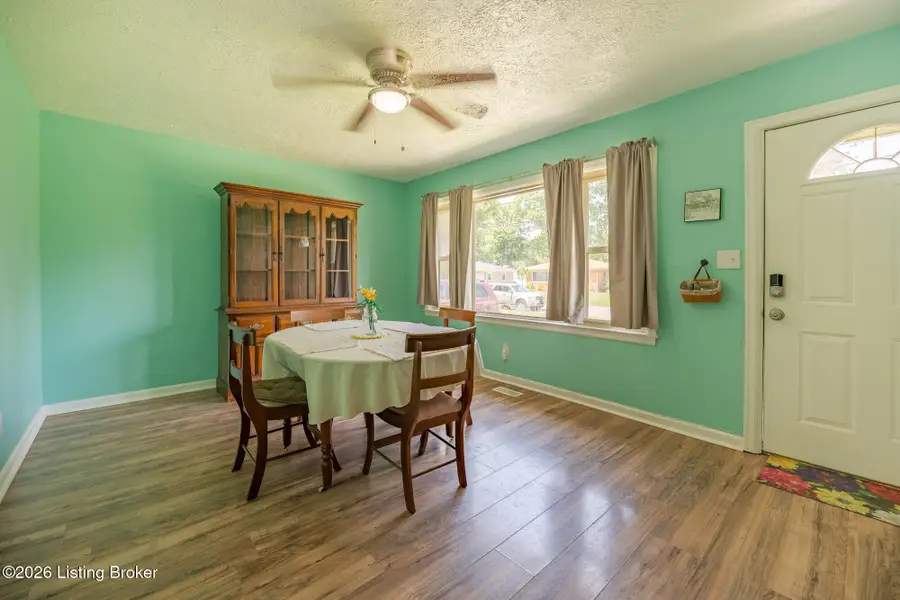6000 Noah Dr, Louisville, KY 40258 - #3